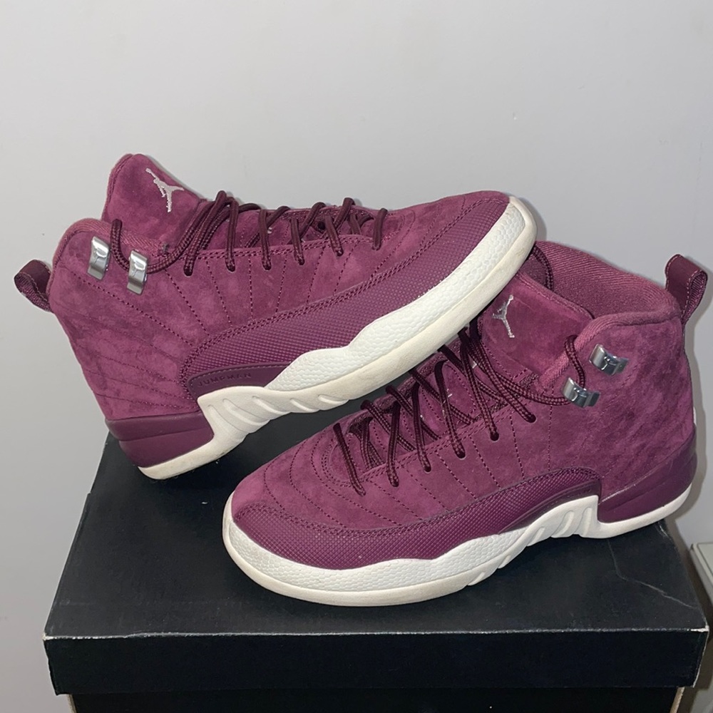 Air Jordan 12 Retro BGs